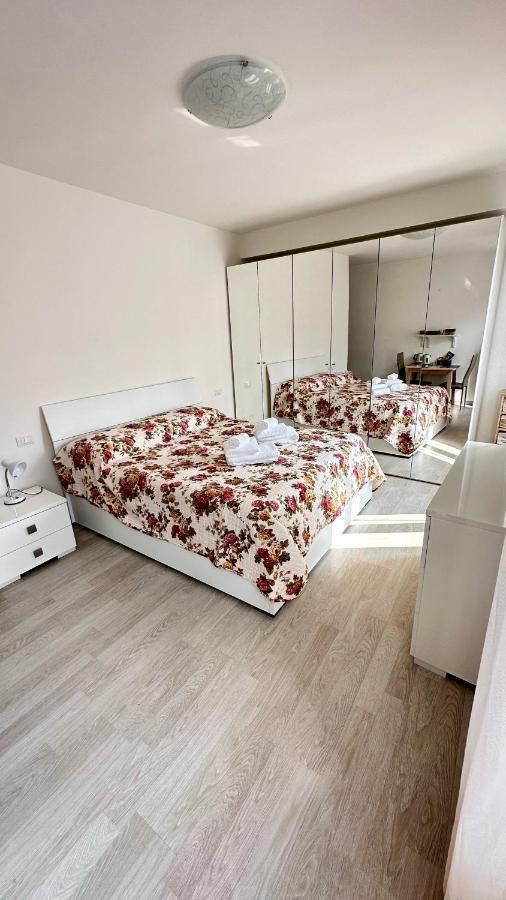 Da Enzo Hotell Desenzano del Garda Eksteriør bilde