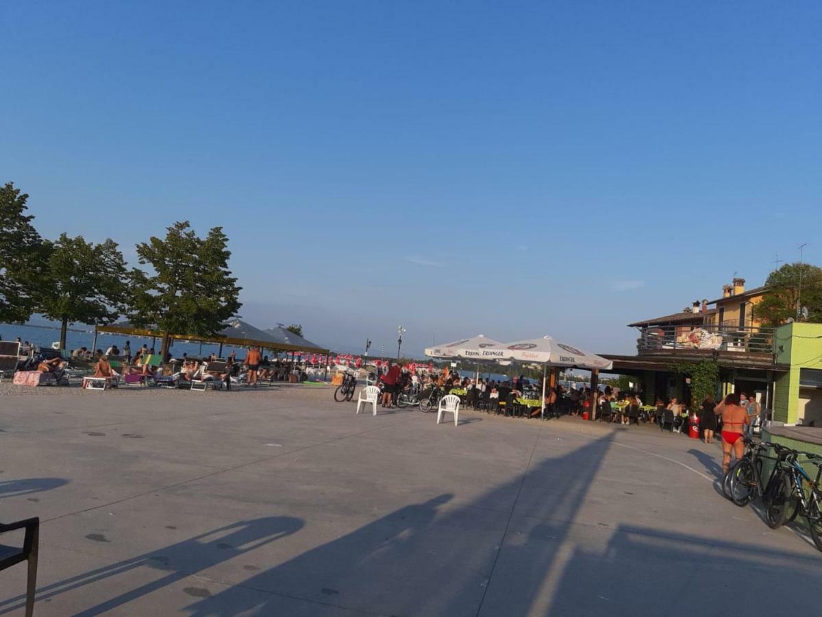 Da Enzo Hotell Desenzano del Garda Eksteriør bilde